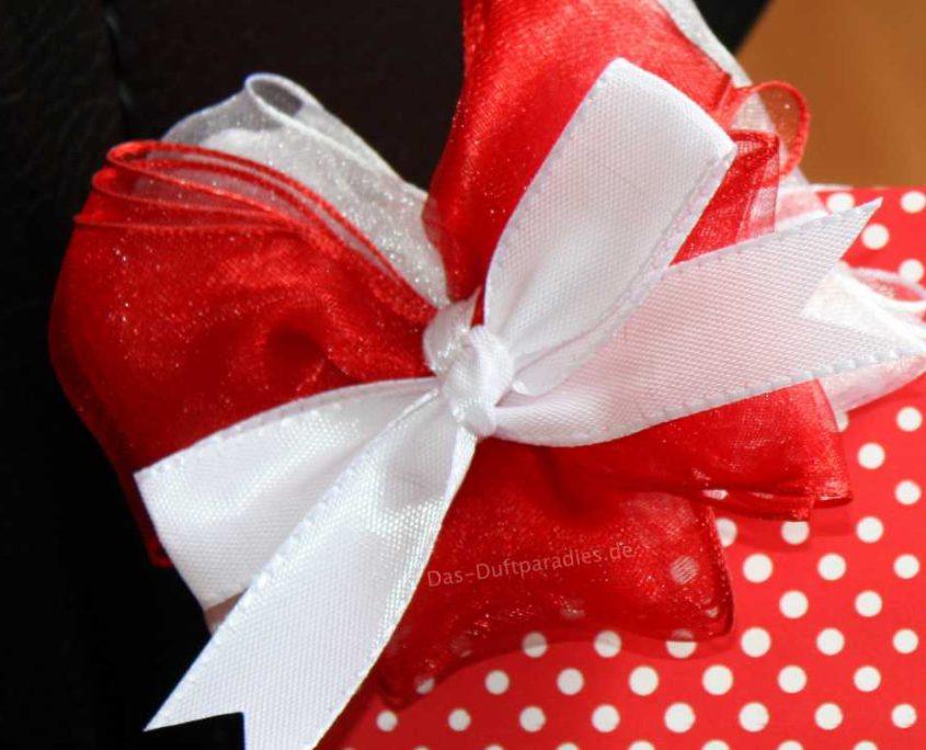 Parfum kaufen - Geschenke zu jeder Bestellung