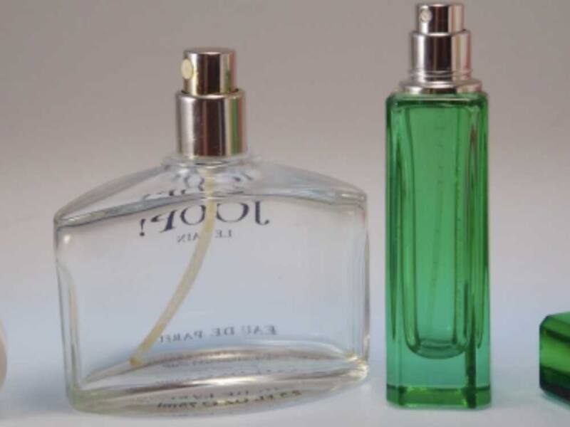 Parfüm leer: Kapillarwirkung lässt Parfüm verflüchtigen