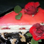 Gourmandparfüm Himbeerkuchen meets Rosenduft Gourmandparfüm Himbeerkuchen meets Rosenduft