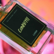 Lush Parfüm Confetti - ein Duft mit Rose, Veilchen & Sandelholz
