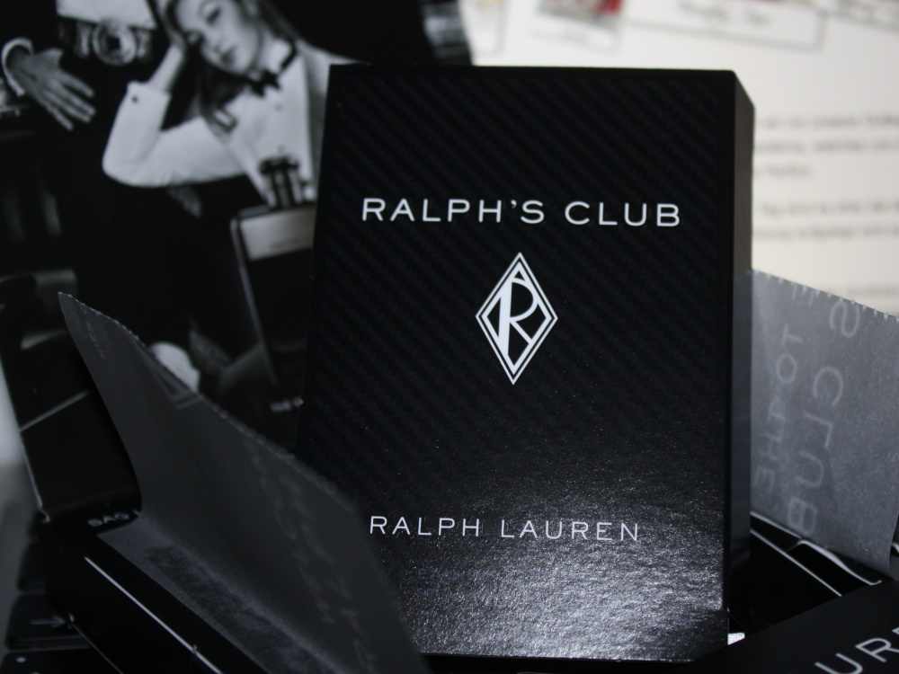 Ralphs Club Eau de Parfum Parfümprobe in schwarzer Verpackung