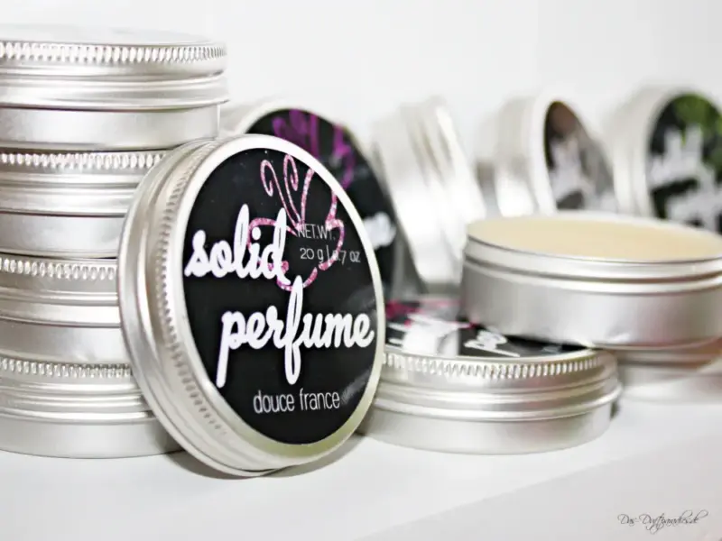 Festes natürliches Parfüm von Eve Butterfly Soaps