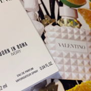 Duftnoten und Duftbeschreibung von Valentino Born in Roma Ivory Parfum