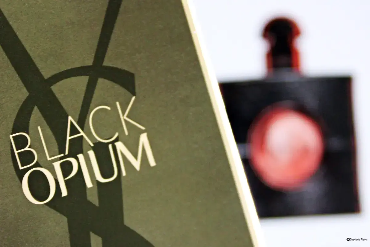 Yves Saint Laurent Parfum Black Opium – ein Flanker von YSL